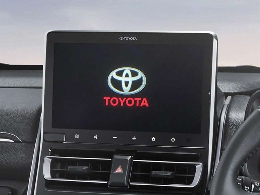 Hệ thống màn hình Toyota Innova Cross 2023